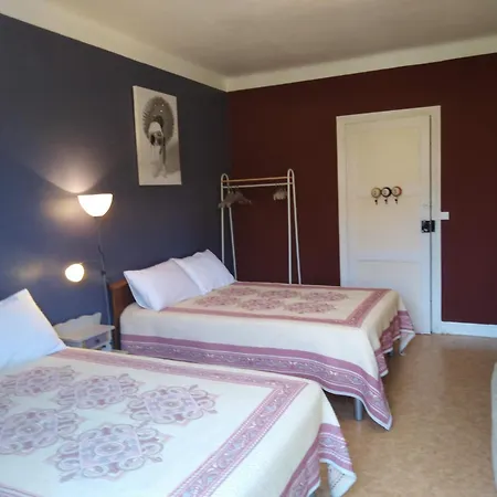 Hotel Du Pont Et Restaurant A