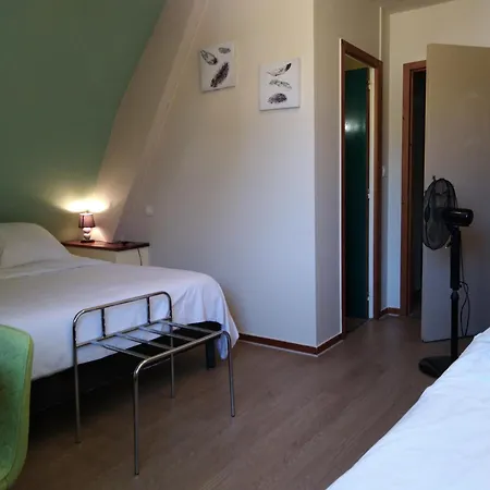 Du Pont Et Restaurant à Hotel