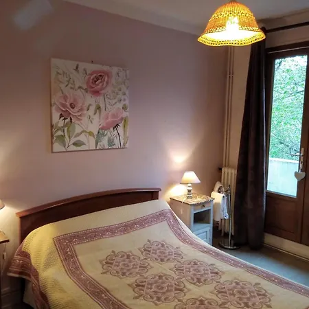 Hotel Du Pont Et Restaurant à *