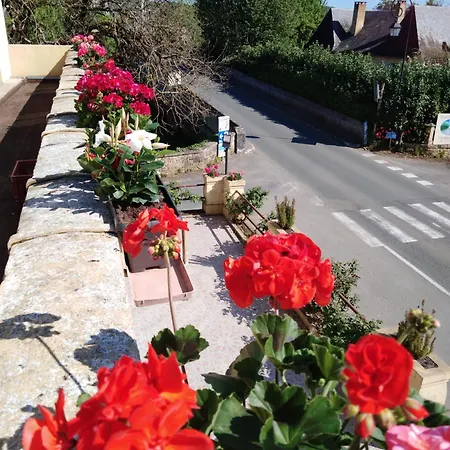 Du Pont Et Restaurant à *