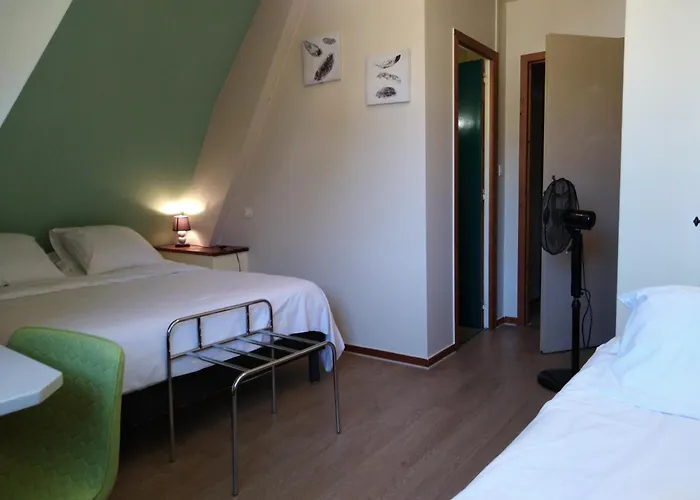 Du Pont Et Restaurant A Hotel