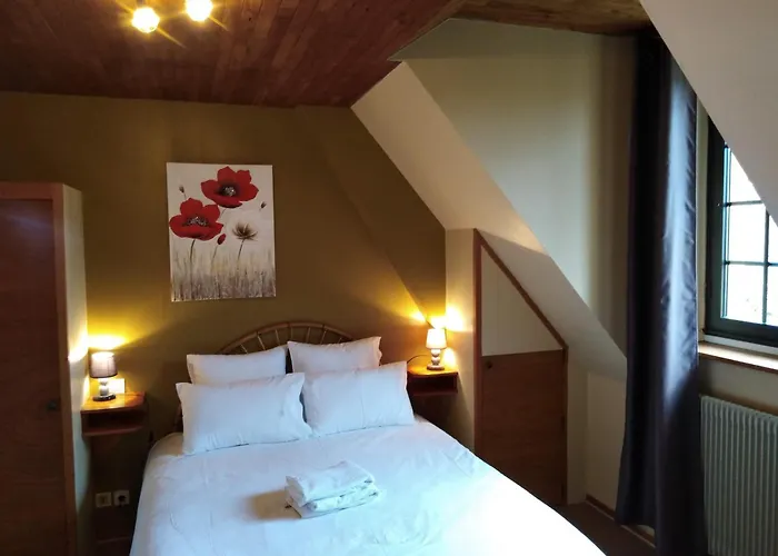 Du Pont Et Restaurant A *